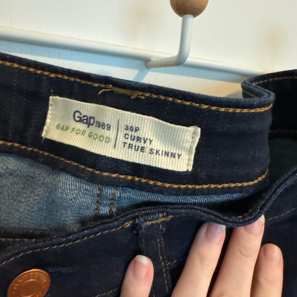 GAP Women's Curvy True Skinny Jeans - Deep Indigo - Picture 1 of 3